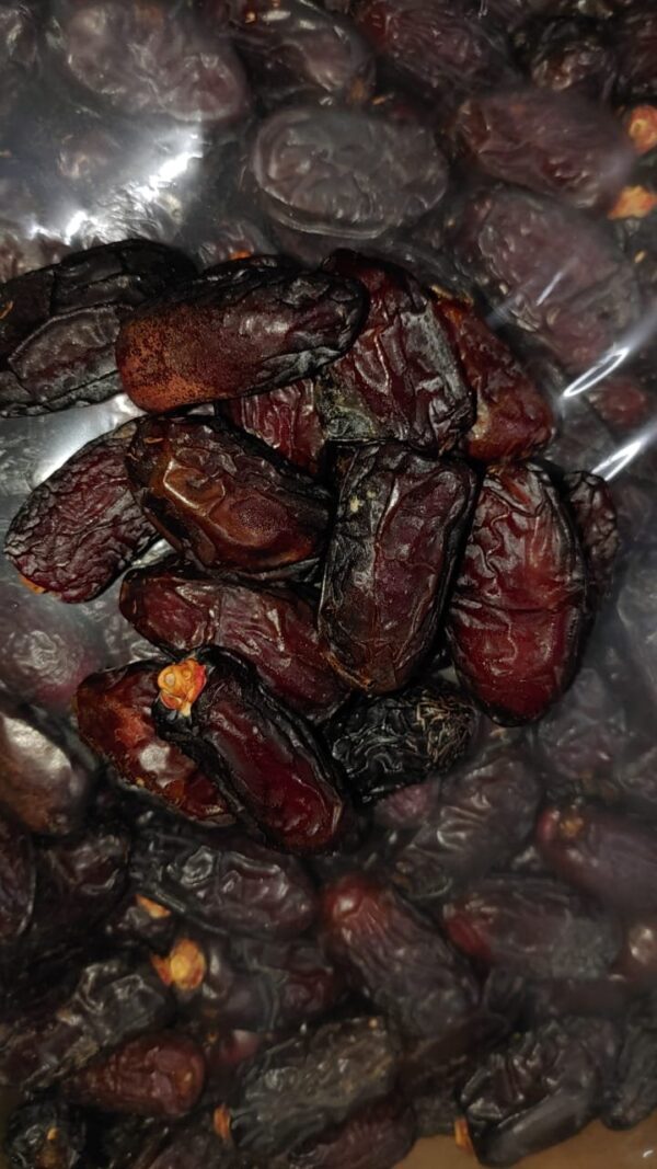 Dates : Mazafati dates - मझांफती खजूर - Image 2